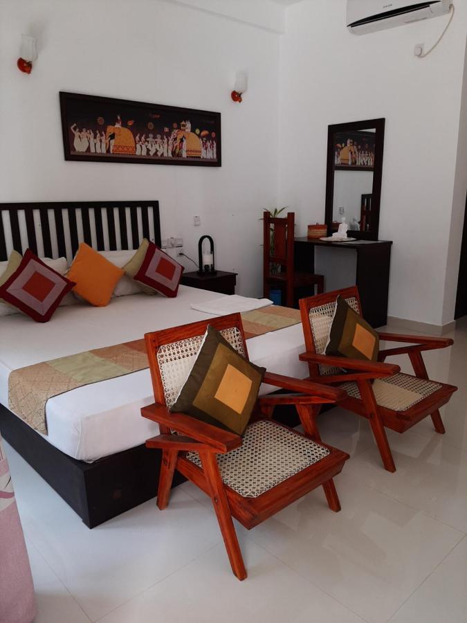 Hotel Chanara Sigiriya Exterior photo