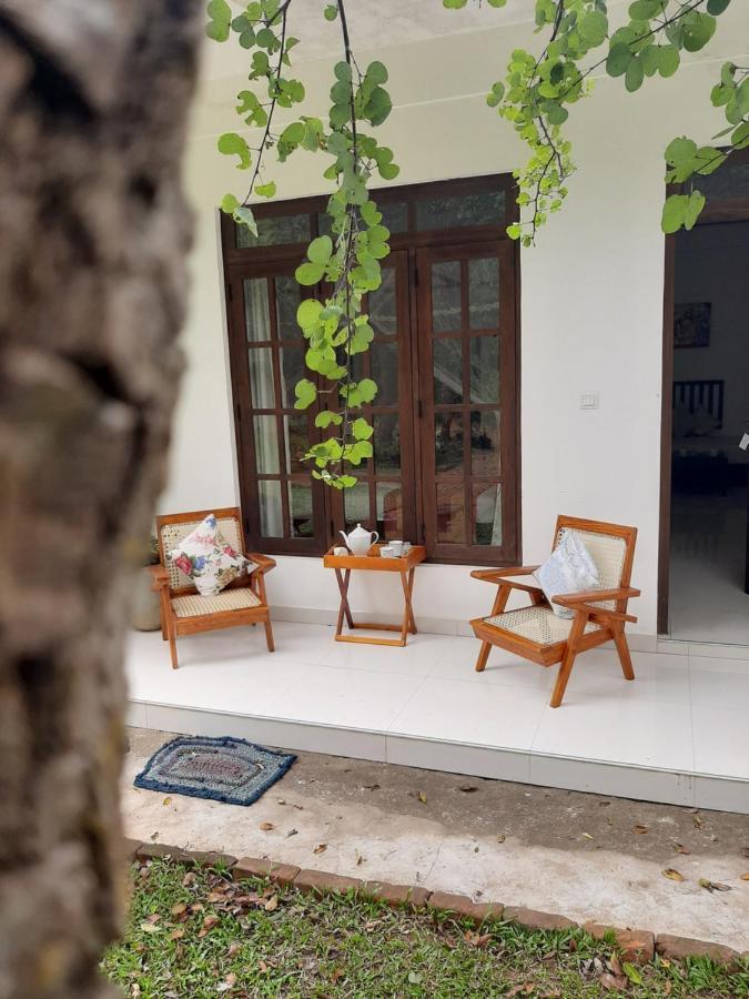 Hotel Chanara Sigiriya Exterior photo