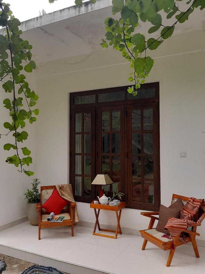 Hotel Chanara Sigiriya Exterior photo